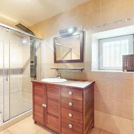 Prázdninový dům Spacieuse Maison En Perigord